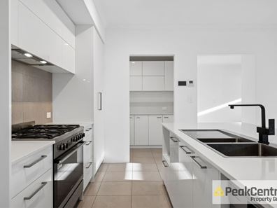 23 Janszoon Way, Mandogalup WA 6167
