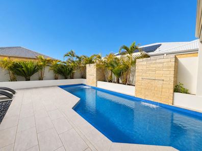 172 Castlewood Parkway, Southern River WA 6110