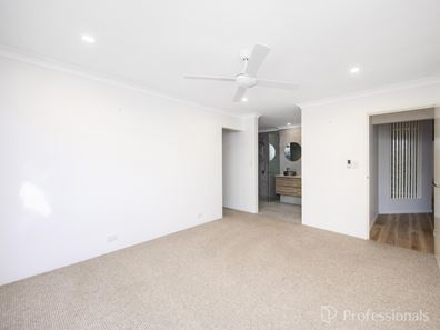 49 Mullaloo Drive, Mullaloo WA 6027