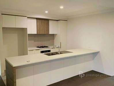 3 Vozhe Street, Hammond Park WA 6164