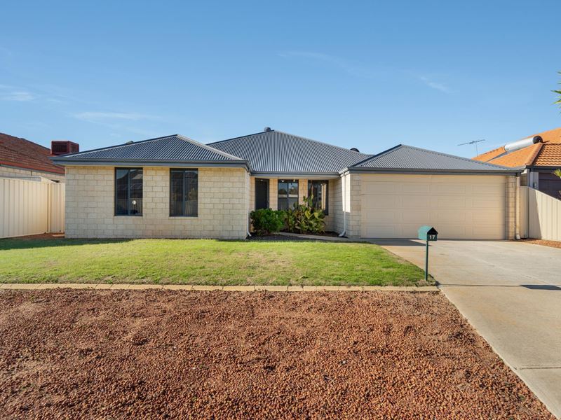17 Kerrison Parade, Seville Grove WA 6112