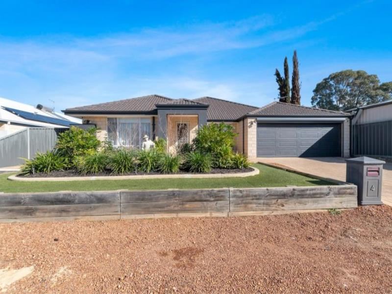 4 Helena Way, Pinjarra WA 6208