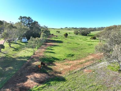 LOT 1105 Nairn Drive Dumbarton, Toodyay WA 6566