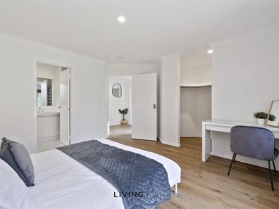 Room/1  20 Timberlane Loop, Cooloongup WA 6168