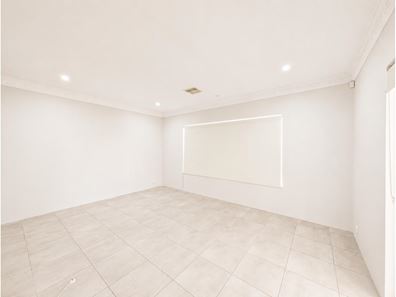 13 Glenn Place, Duncraig WA 6023