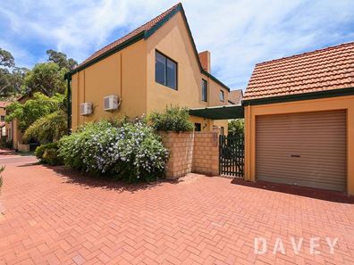 62 Spyglass Grove, Connolly WA 6027