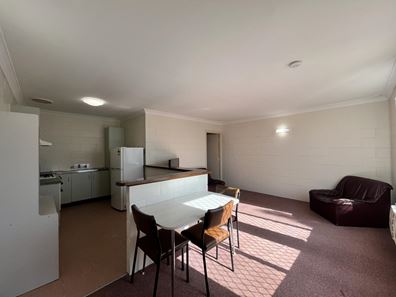 4E Belmont Avenue, Kalgoorlie WA 6430