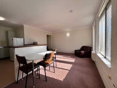 4E Belmont Avenue, Kalgoorlie WA 6430