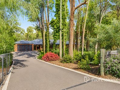 7 Lofthouse Drive, Leschenault WA 6233