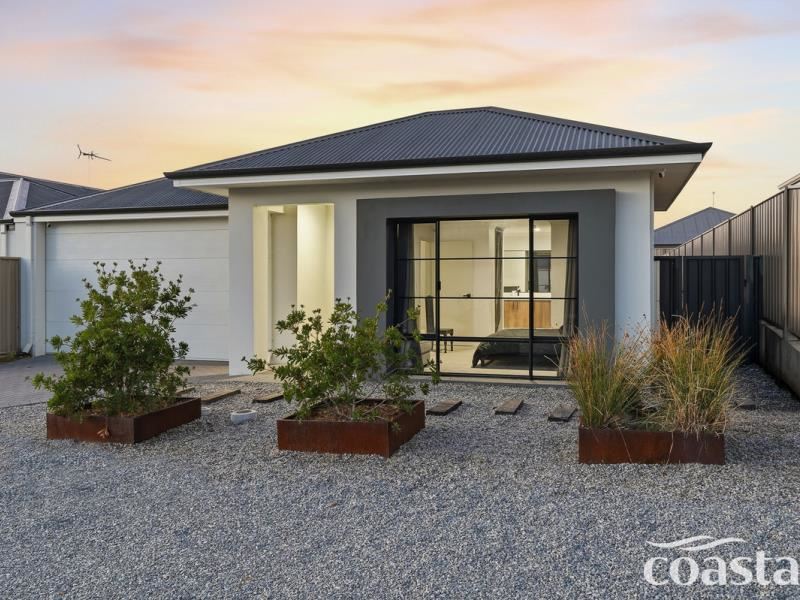 22 Headingley Link, Meadow Springs WA 6210