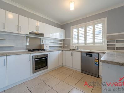 12A Penzance Way, Tarcoola Beach WA 6530