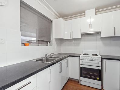 137 Seventh Road, Armadale WA 6112