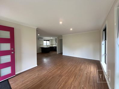 32 Princess Street, Pink Lake WA 6450