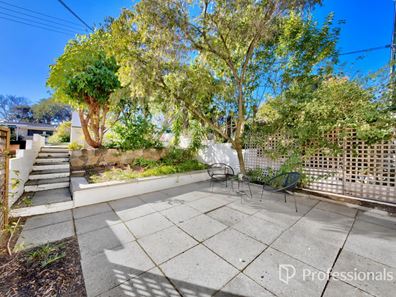 13 Myrtle Avenue, Sorrento WA 6020