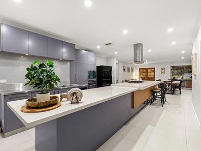 5 Sanctuary Court, Roleystone WA 6111