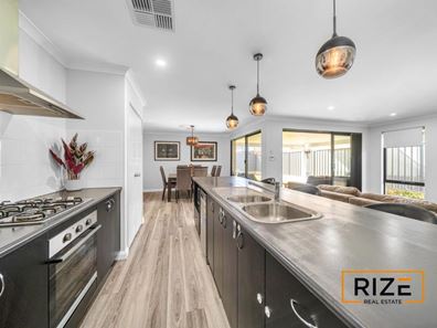 19 Echidna Street, Banksia Grove WA 6031