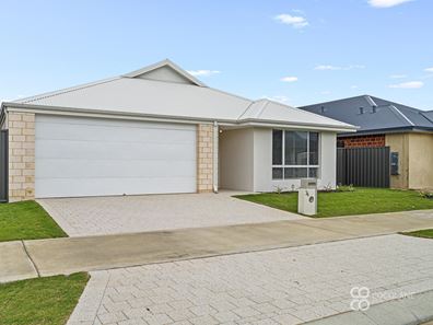 34 Townsend Street, Lakelands WA 6180