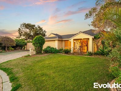 54 Blackwood Parade, Dudley Park WA 6210
