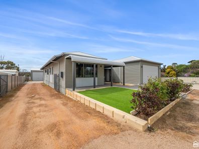 38 Queen Street, Beverley WA 6304