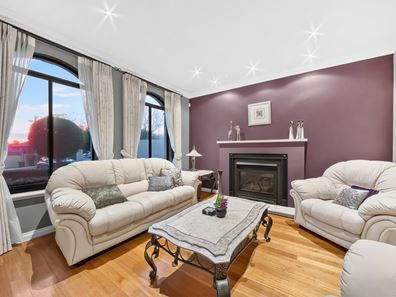 36 Lonsdale Street, Yokine WA 6060