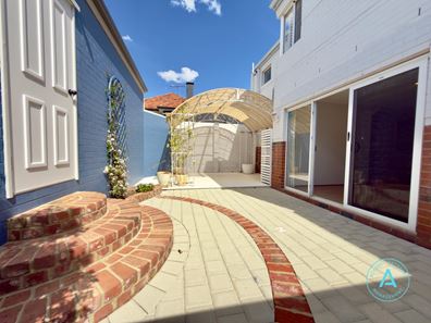 172 Gildercliffe Street, Scarborough WA 6019