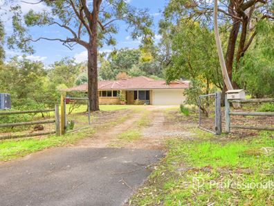 76 Elinor Bell Road, Leschenault WA 6233