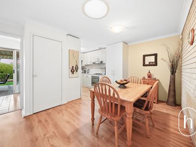 2/21 Berkshire Drive, Beldon WA 6027