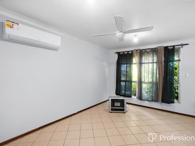 3 Harlow Court, Camillo WA 6111