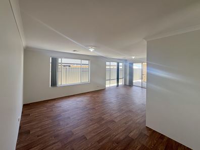 34 Havant Way, Wellard WA 6170