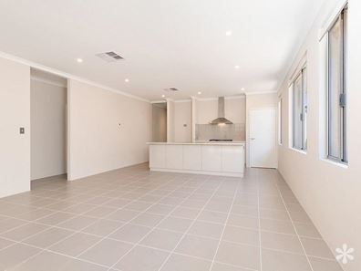 39 Serventy Crescent, Hammond Park WA 6164