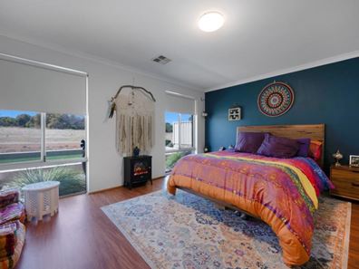 38 Spinnaker Way, Drummond Cove WA 6532