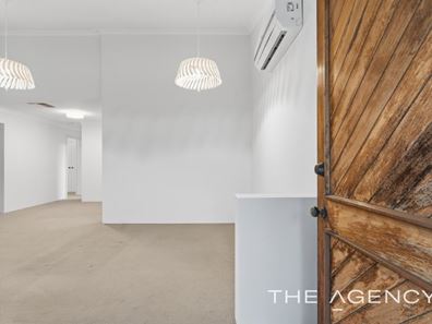 2/102 Wright Street, Kewdale WA 6105