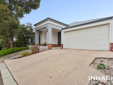 6 Fairmile Street, Bushmead WA 6055