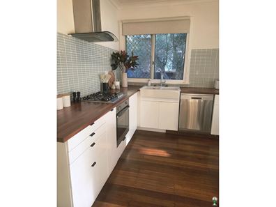 10A Butson Street, Hilton WA 6163