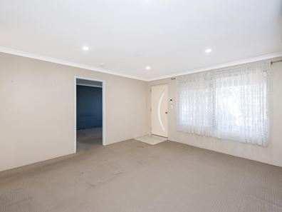 9 Grenadier Court, Warnbro WA 6169