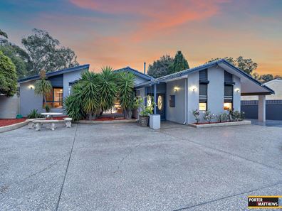 17 Petunia Street, Kalamunda WA 6076