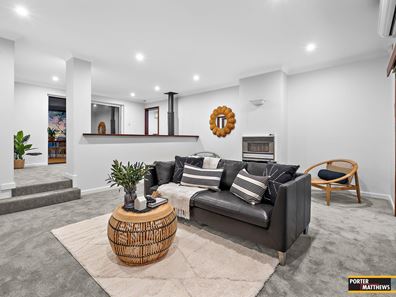 17 Petunia Street, Kalamunda WA 6076