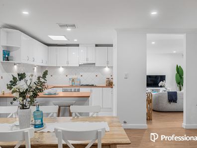 18 Blockley Way, Bassendean WA 6054