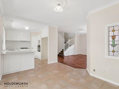 10/9 Wynyard Street, Yokine WA 6060
