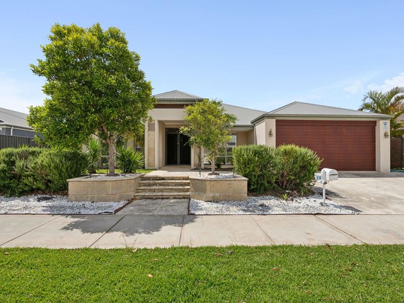 29 Dulegal Way, Aveley WA 6069