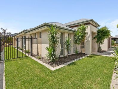 29 Dulegal Way, Aveley WA 6069
