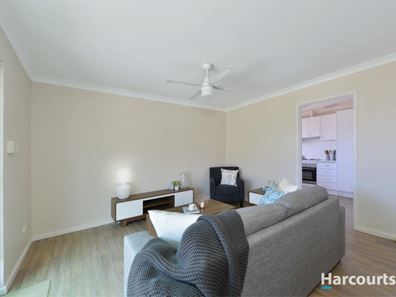 18/10 Hungerford Avenue, Halls Head WA 6210