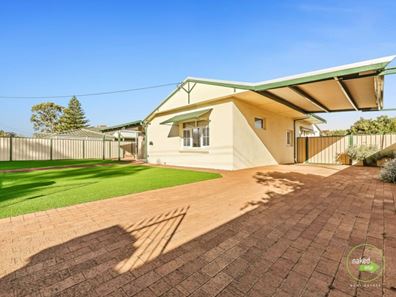 64 Lalor Road, Kenwick WA 6107