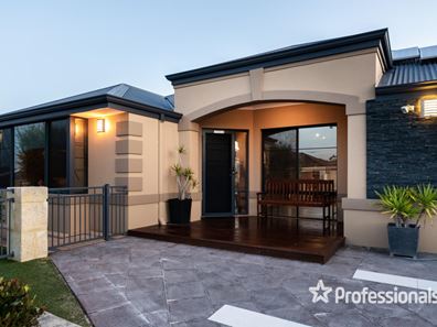 2 Firenze Loop, Landsdale WA 6065