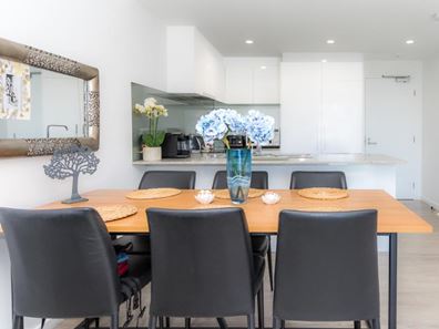 1/150 Boardwalk Boulevard, Halls Head WA 6210