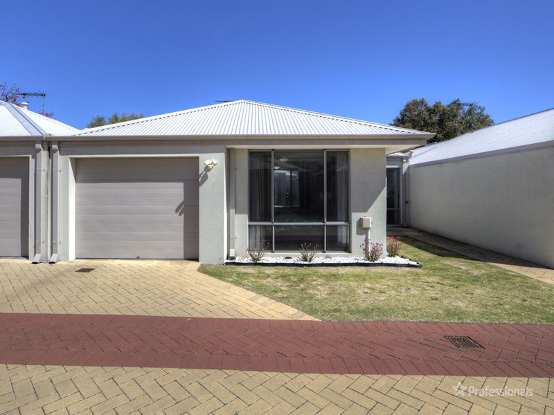 8/10 Charles East Street, Midland WA 6056