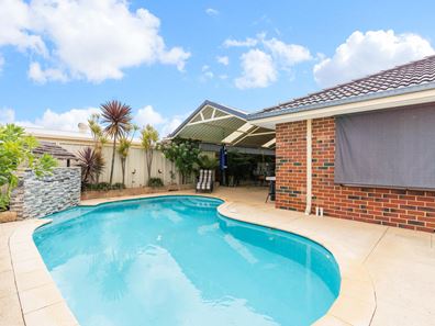 88 Shreeve Road, Canning Vale WA 6155