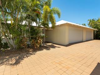 2/11 Challenor Drive, Cable Beach