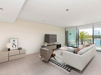 E204/70-72 Canning Beach Road, Applecross WA 6153