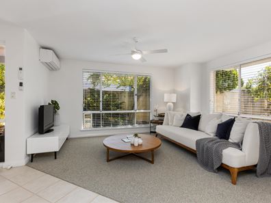 Unit 2/301 Mill Point Rd, South Perth WA 6151